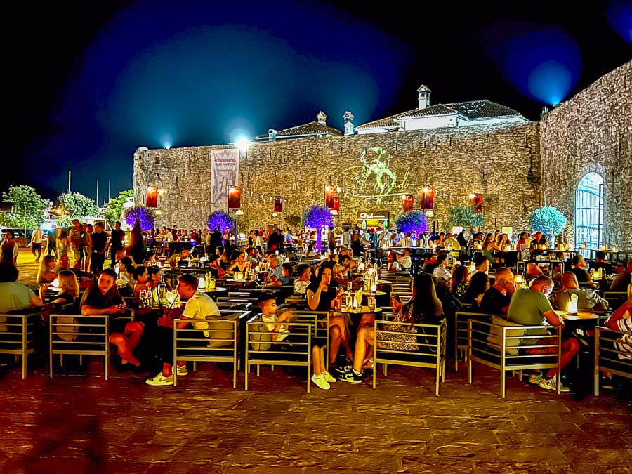 budva-nightlife-guide-best-bars-clubs-and-beach-parties